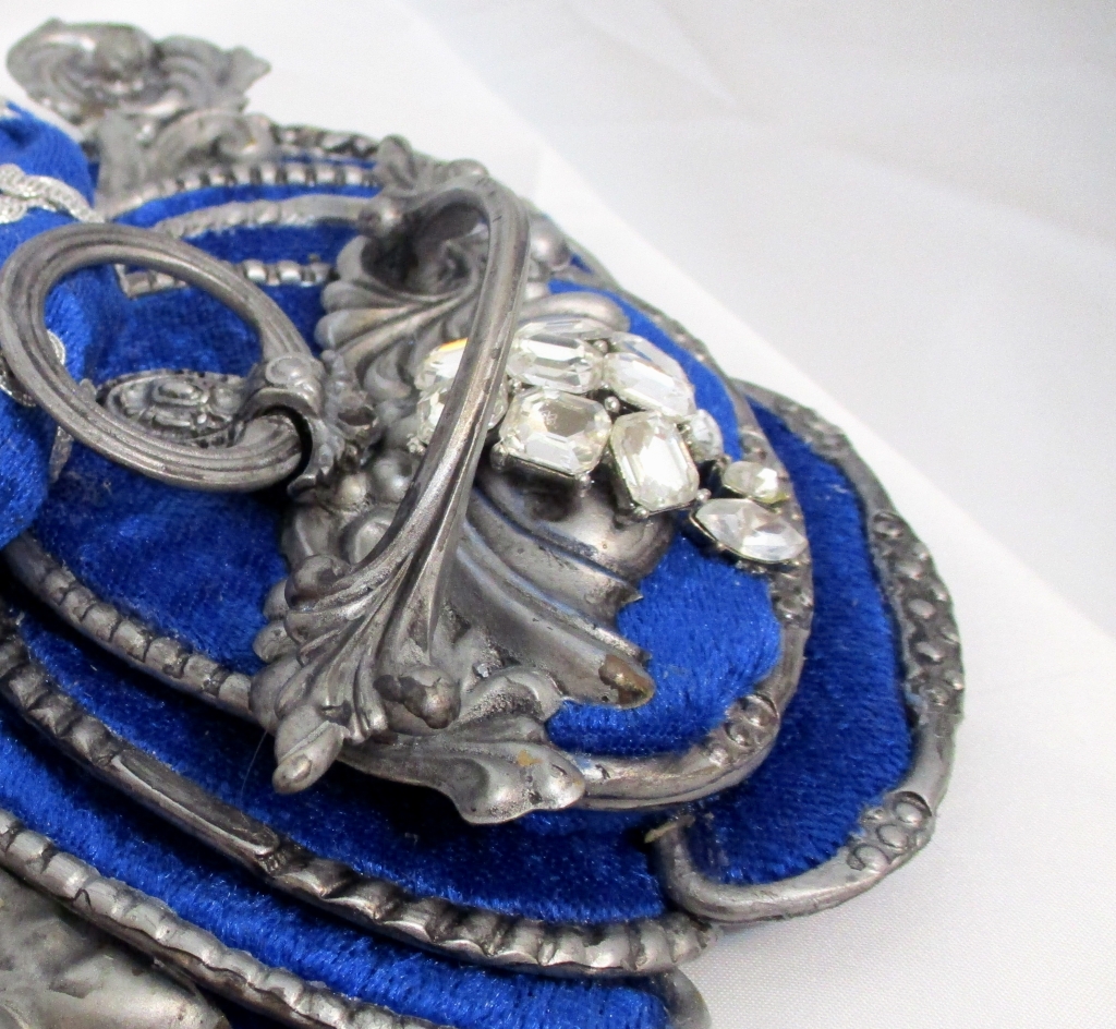 royal blue headband crown handmade by Marelle Couture for Hopscotch Couture. https://hopscotchcouture.com/products/royal-blue-crown-halo-crown-headband-headpiece #royalcrown #bluecrown #bridalcrown #headbandcrown  